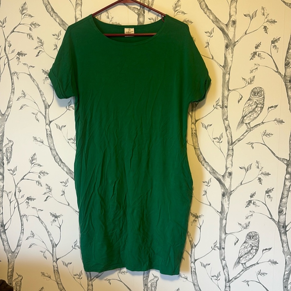 Buttercream clothing cuff tee dress